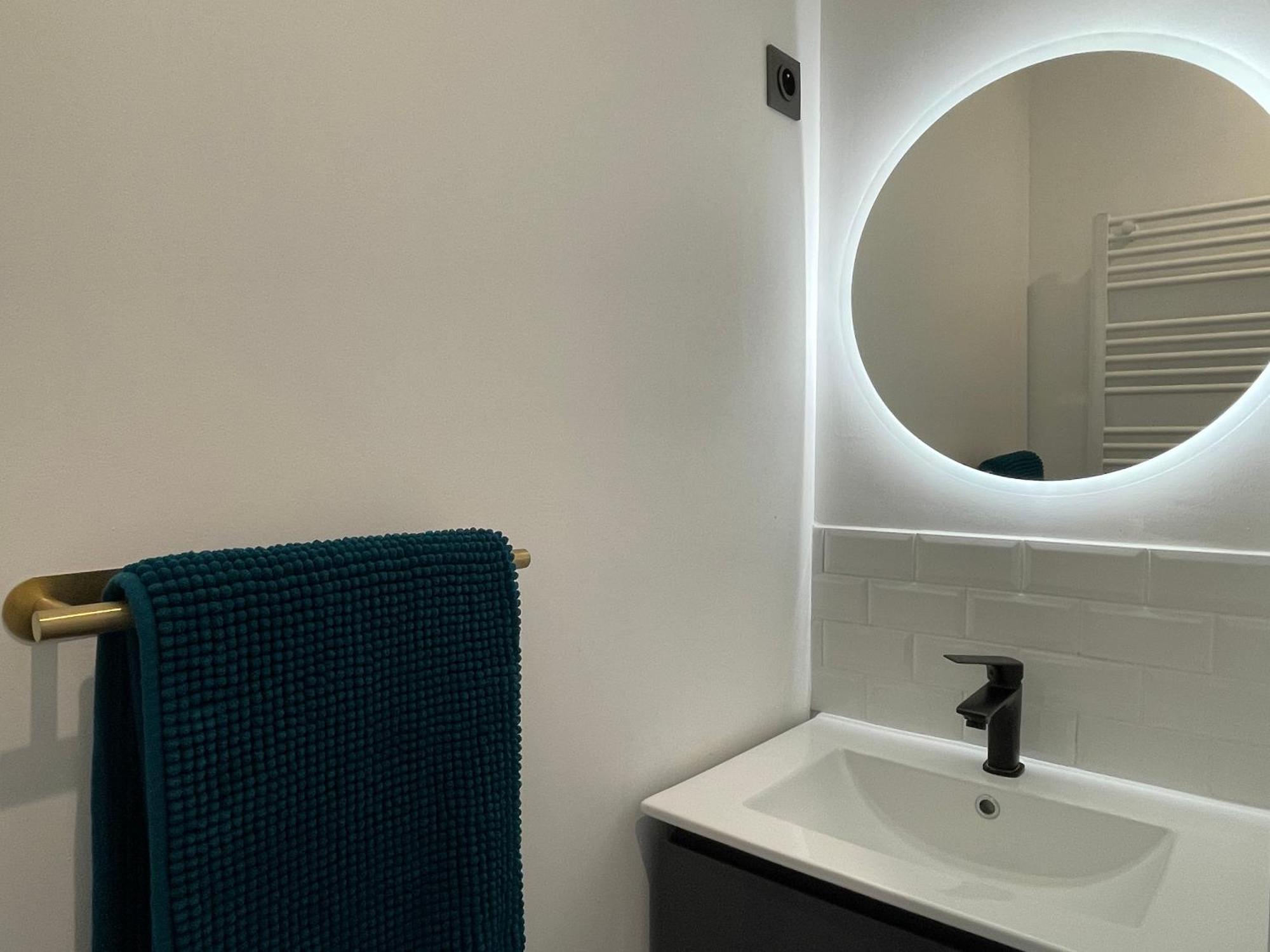 Les 3 Suites - 6 Personnes - 3 Chambres Avec Sdb Privatives Lens Eksteriør billede