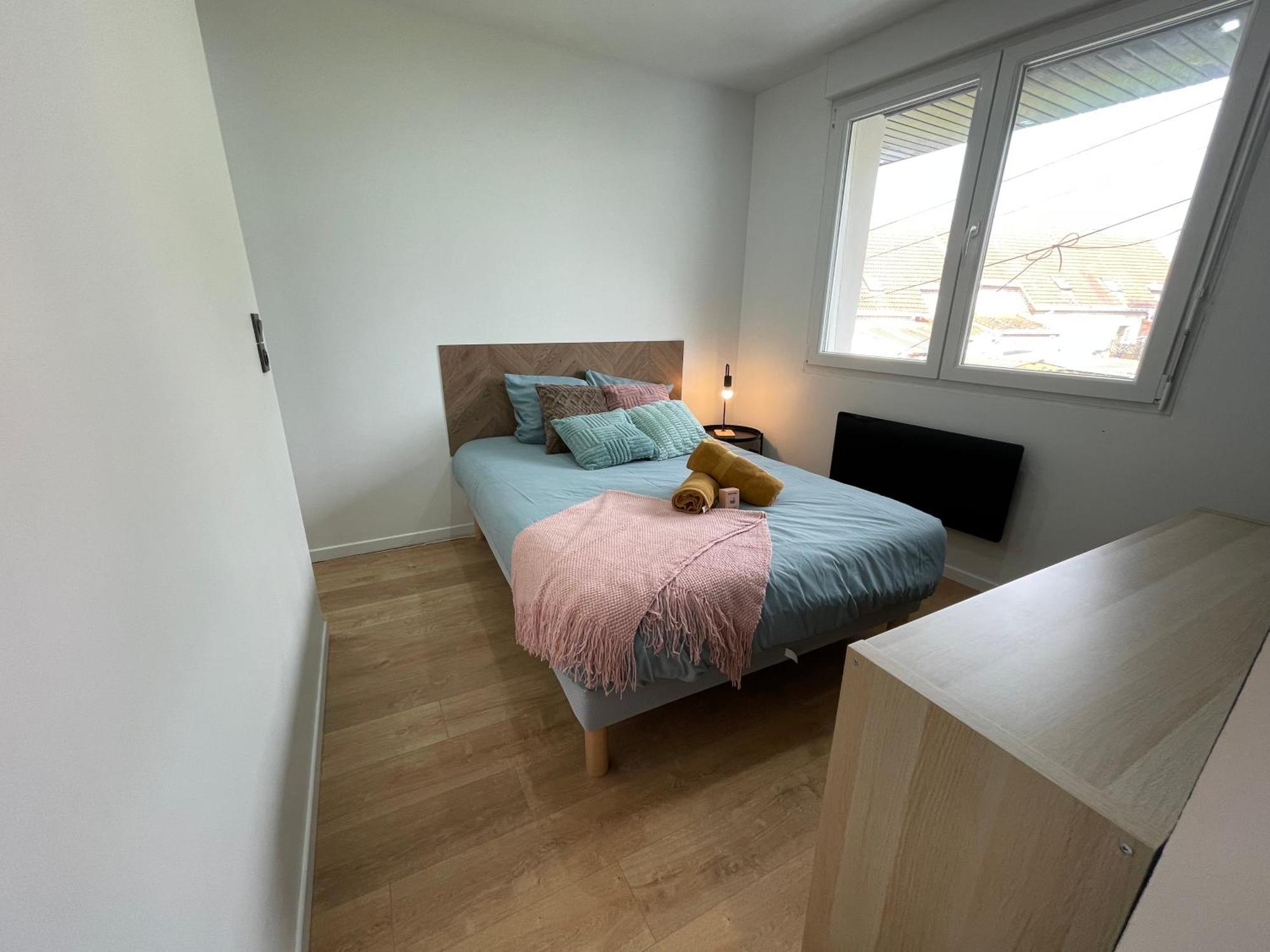 Les 3 Suites - 6 Personnes - 3 Chambres Avec Sdb Privatives Lens Eksteriør billede