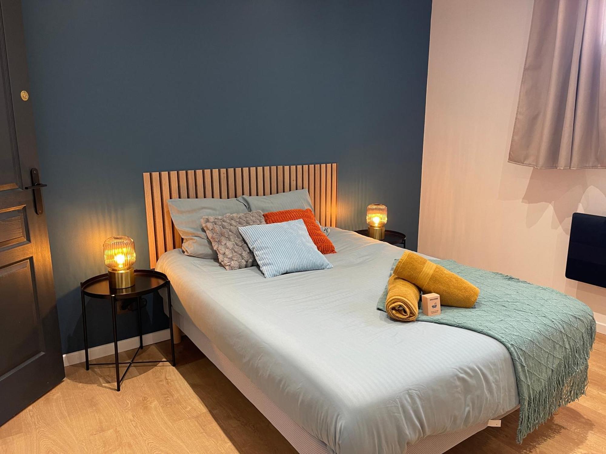 Les 3 Suites - 6 Personnes - 3 Chambres Avec Sdb Privatives Lens Eksteriør billede